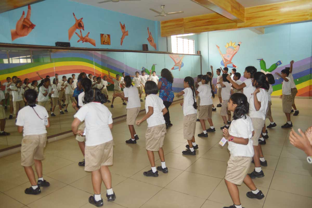 A well build dance practice area - New Horizon Gurukul School