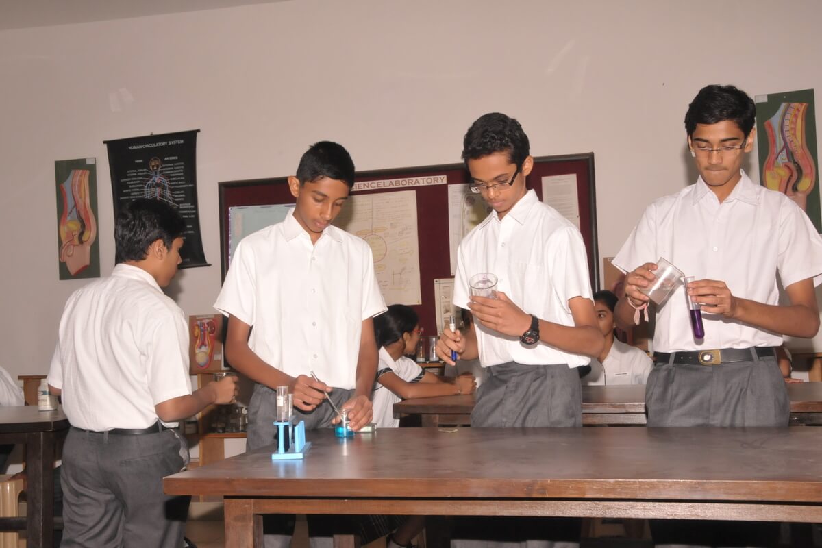 Students at Science Lab - New Horizon Gurukul