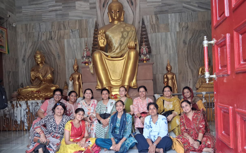 nhce staff pilgrim yatra 04