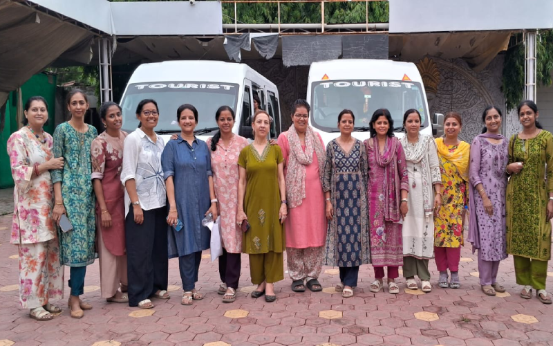 nhce staff pilgrim yatra 06