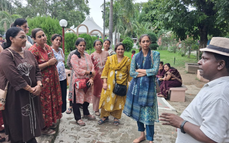 nhce staff pilgrim yatra 07